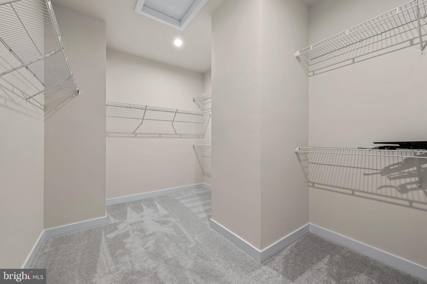 10837 Beckenham Street photo 31