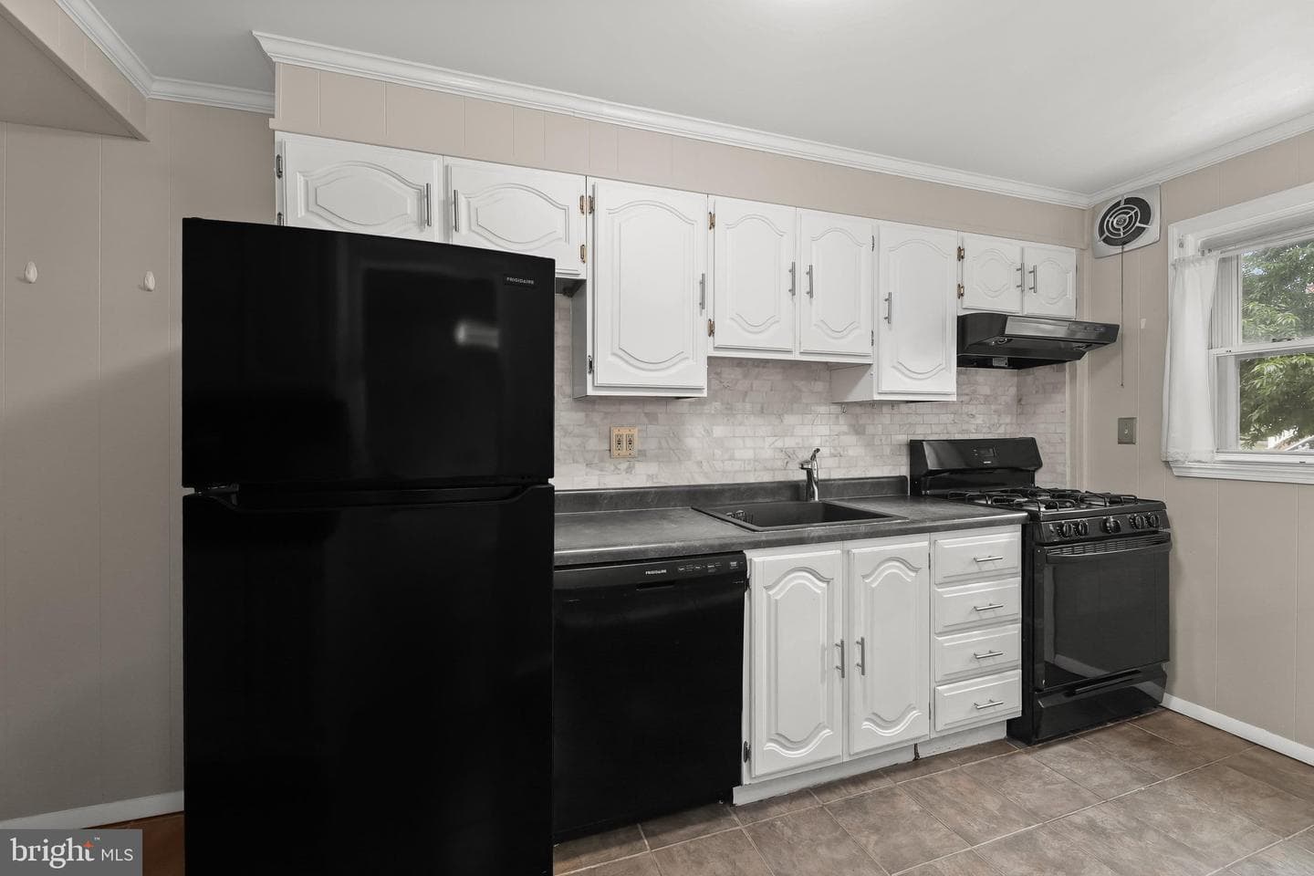 1652 Hardwick Road photo 18