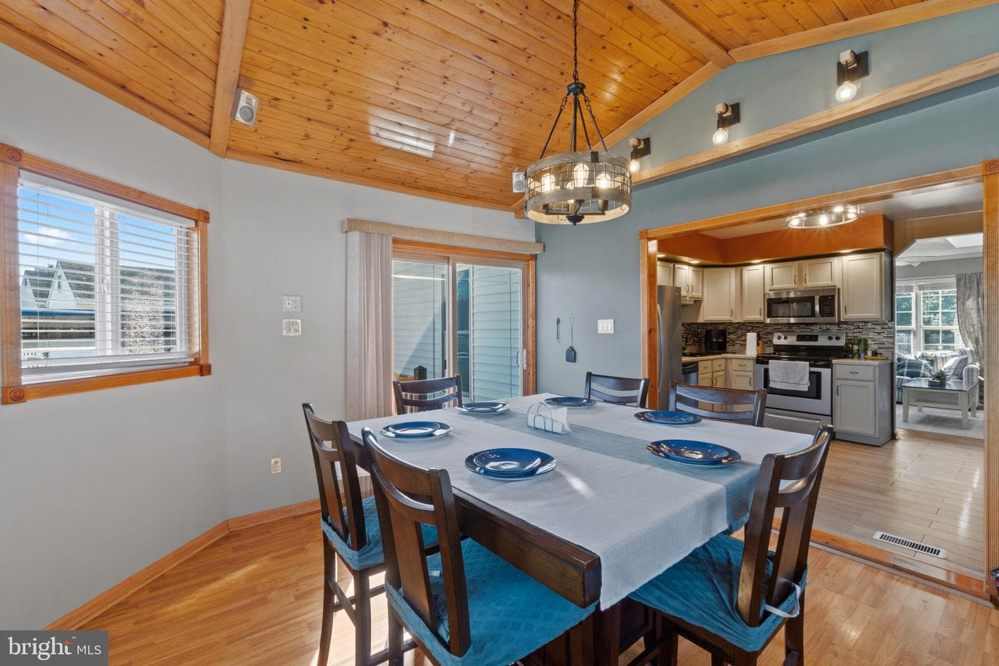 7113 Olivia Rd photo 24