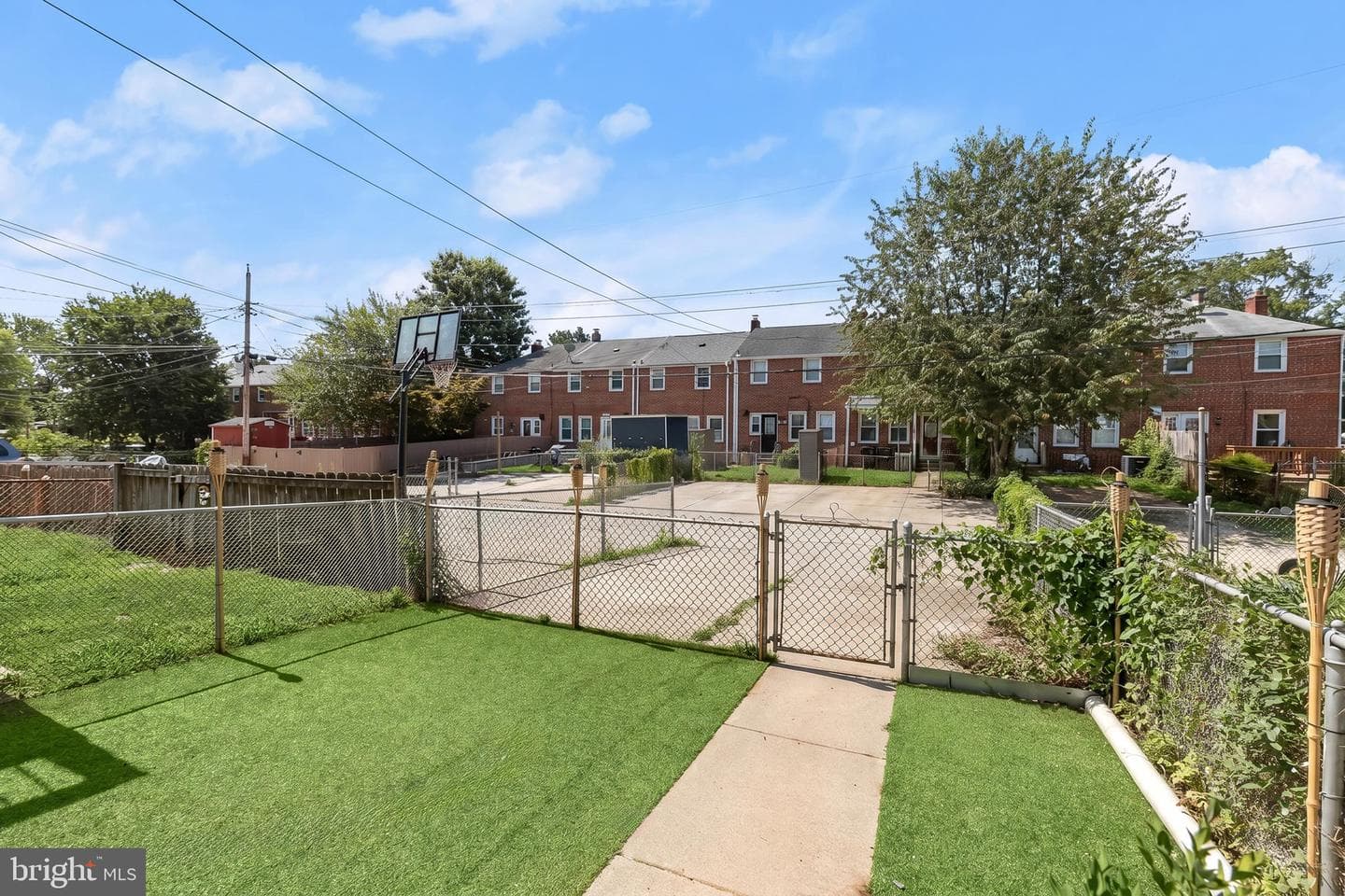 1633 Thetford Road photo 29