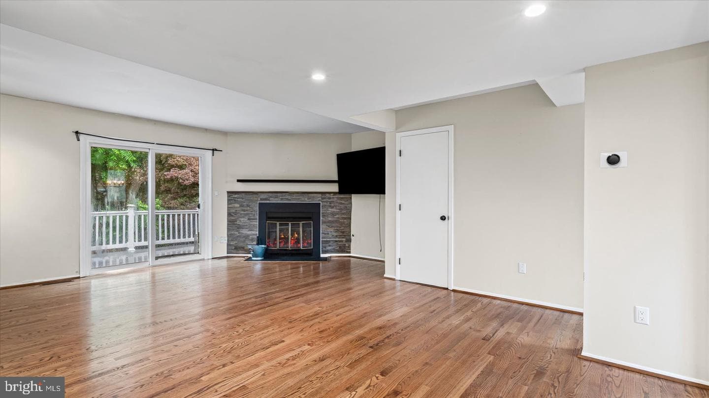 9250 Bellbeck Road photo 11