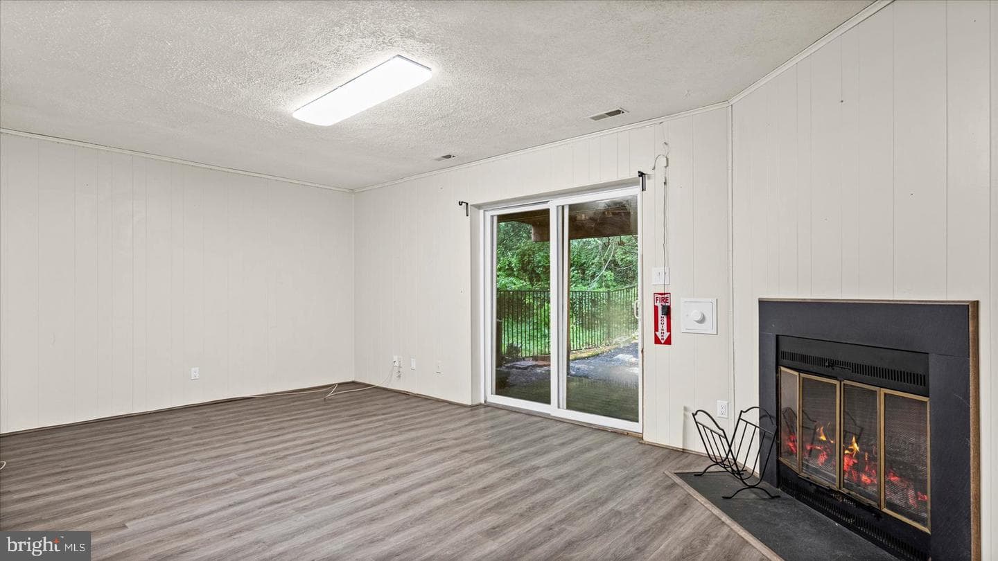 9250 Bellbeck Road photo 36