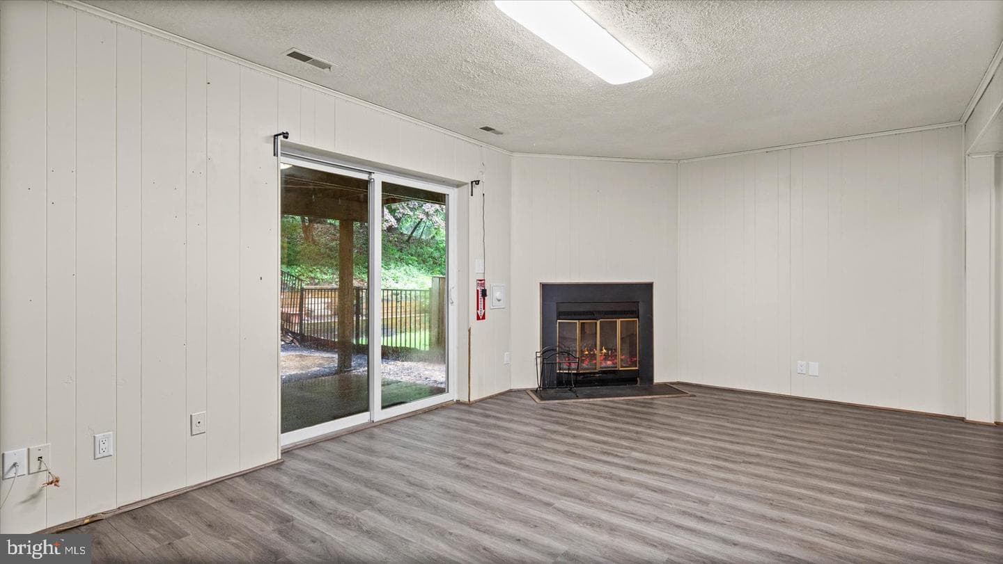 9250 Bellbeck Road photo 37