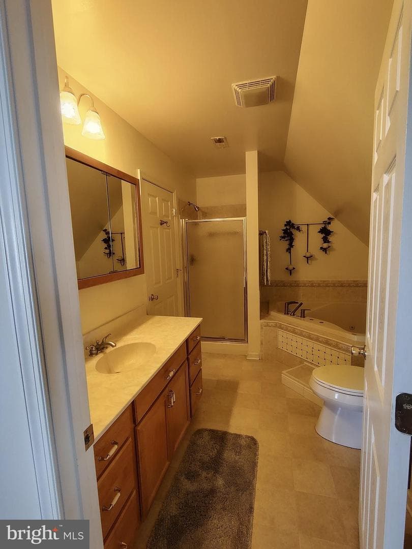 2424 Golupski Road photo 11