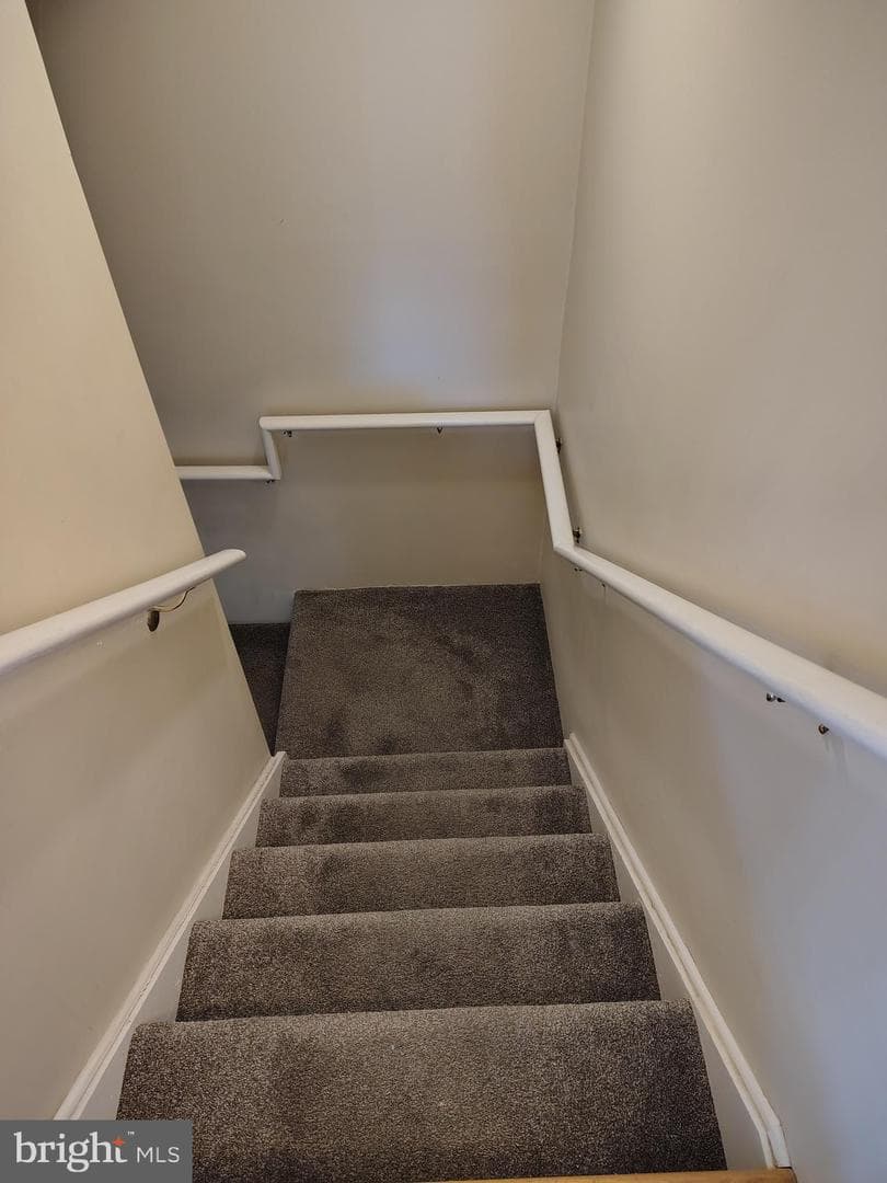 2424 Golupski Road photo 20