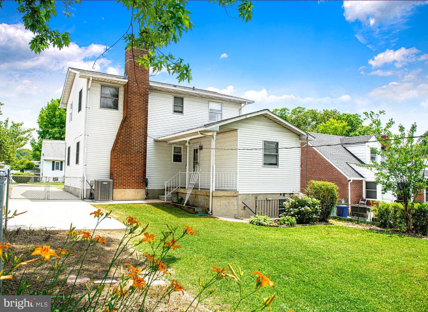 614 George Avenue photo 8