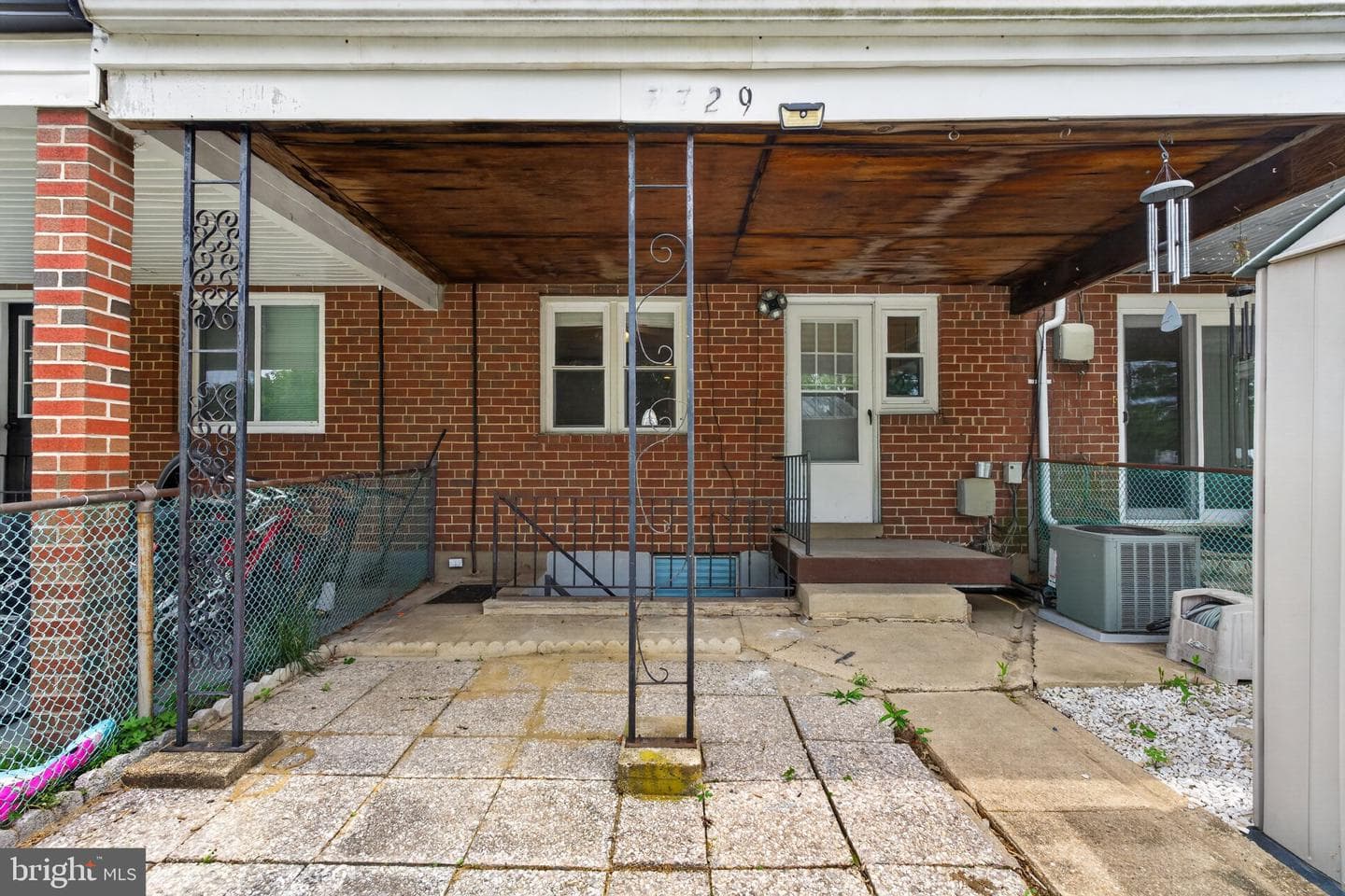 7729 Charlesmont Road photo 18