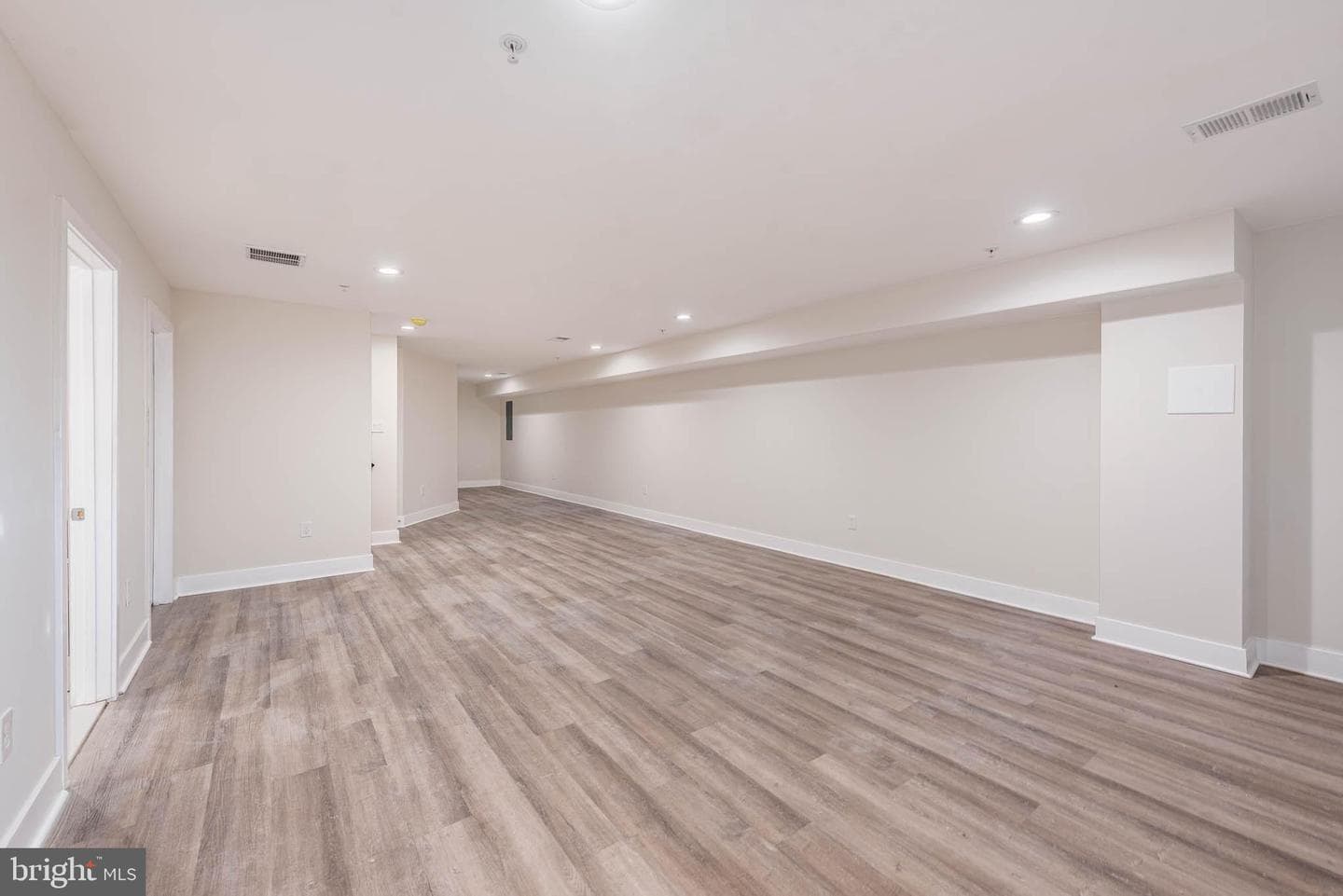 9626 Harford Road photo 29