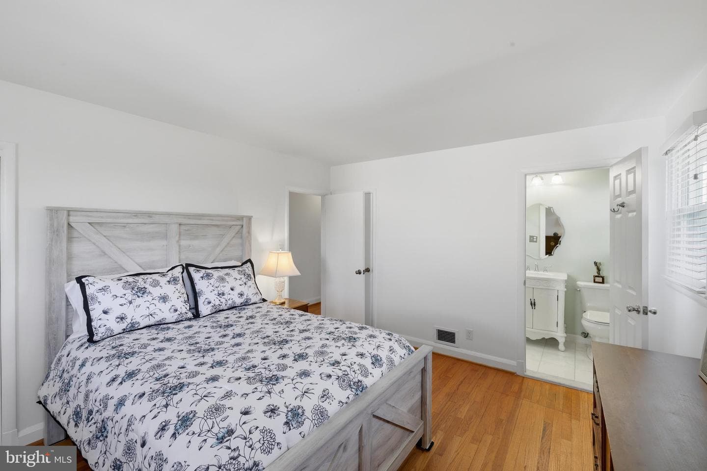 1620 Alston photo 13