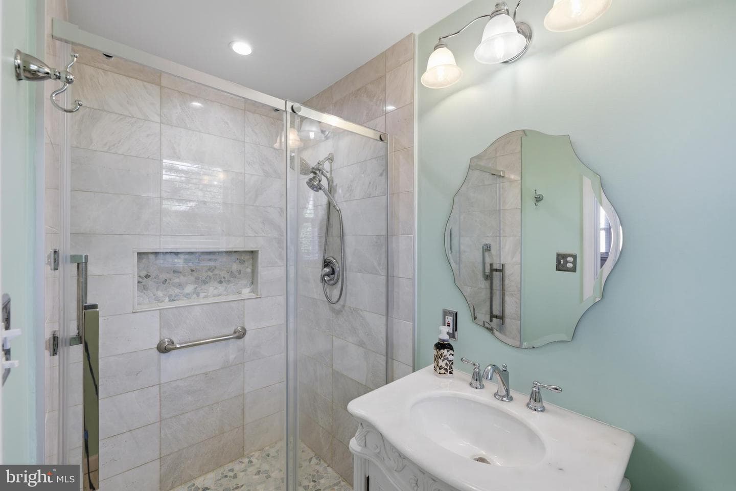1620 Alston photo 14