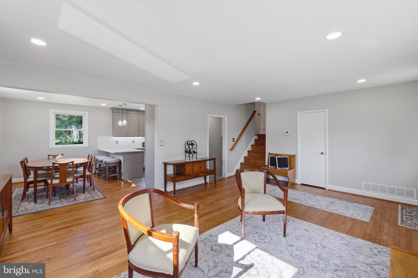 1620 Alston photo 4