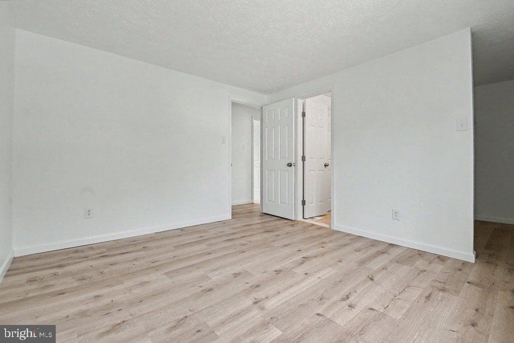 8614 Manorfield Road photo 23