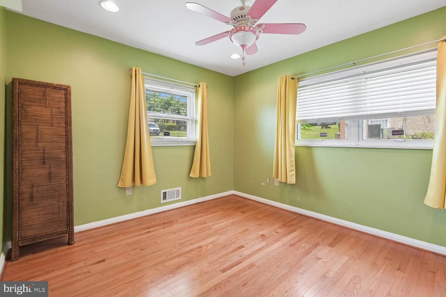 6822 Fox Meadow Road photo 11