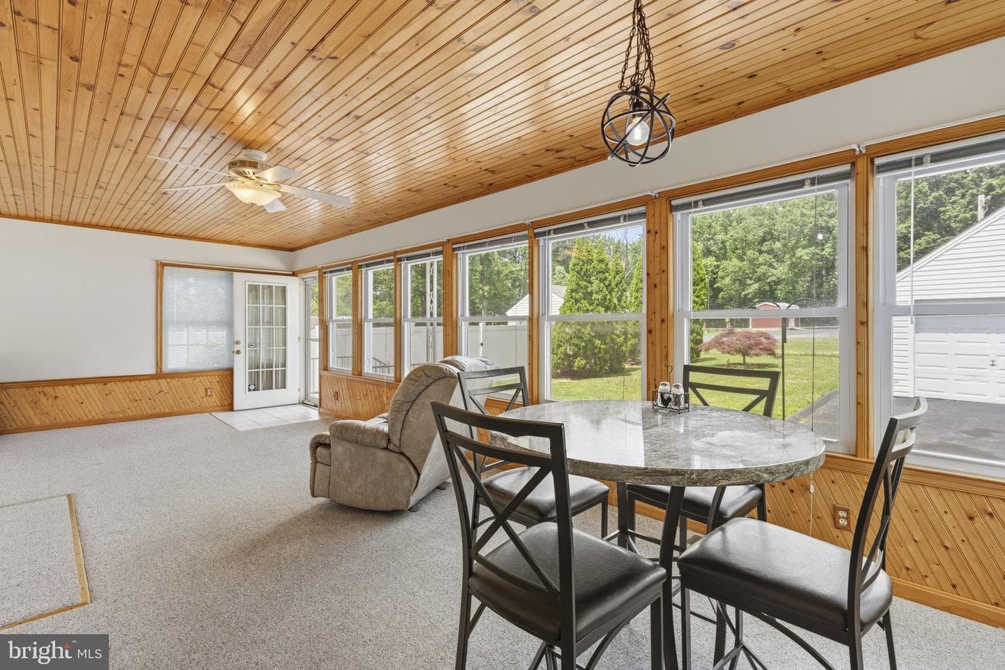 1316 Pine Grove Avenue photo 10
