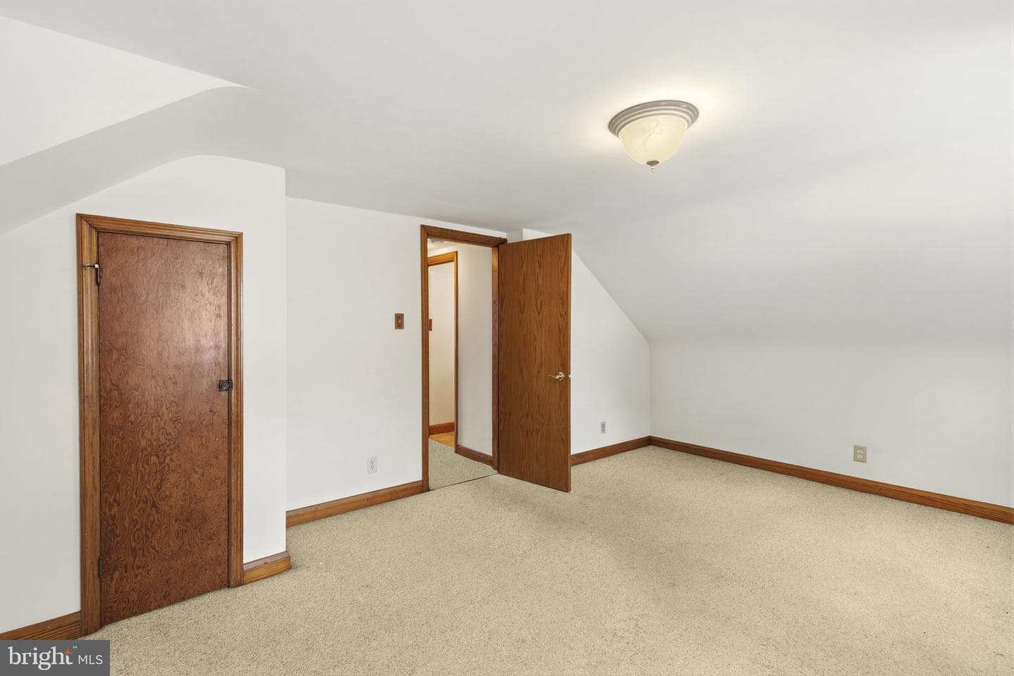 1316 Pine Grove Avenue photo 18