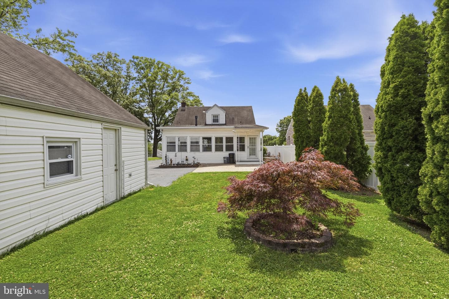 1316 Pine Grove Avenue photo 29
