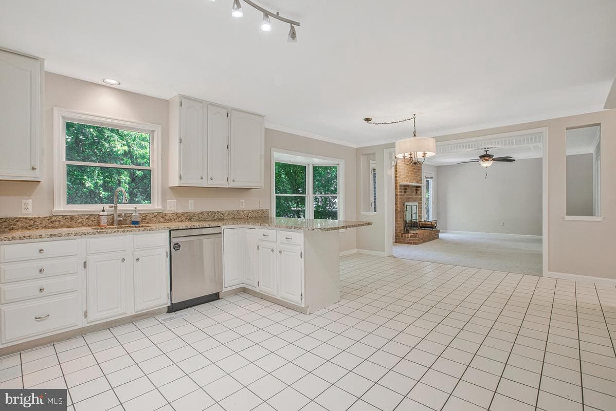 9200 Hines Meadow Way photo 20
