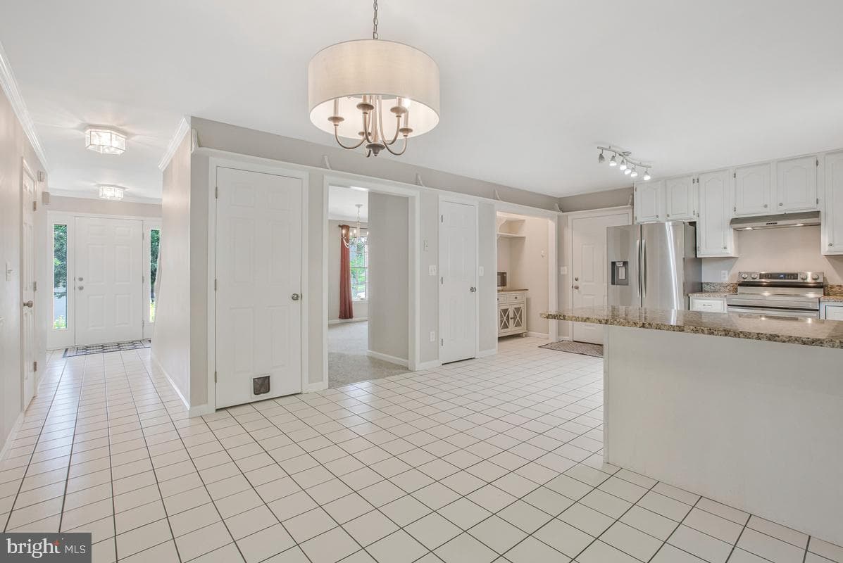 9200 Hines Meadow Way photo 22