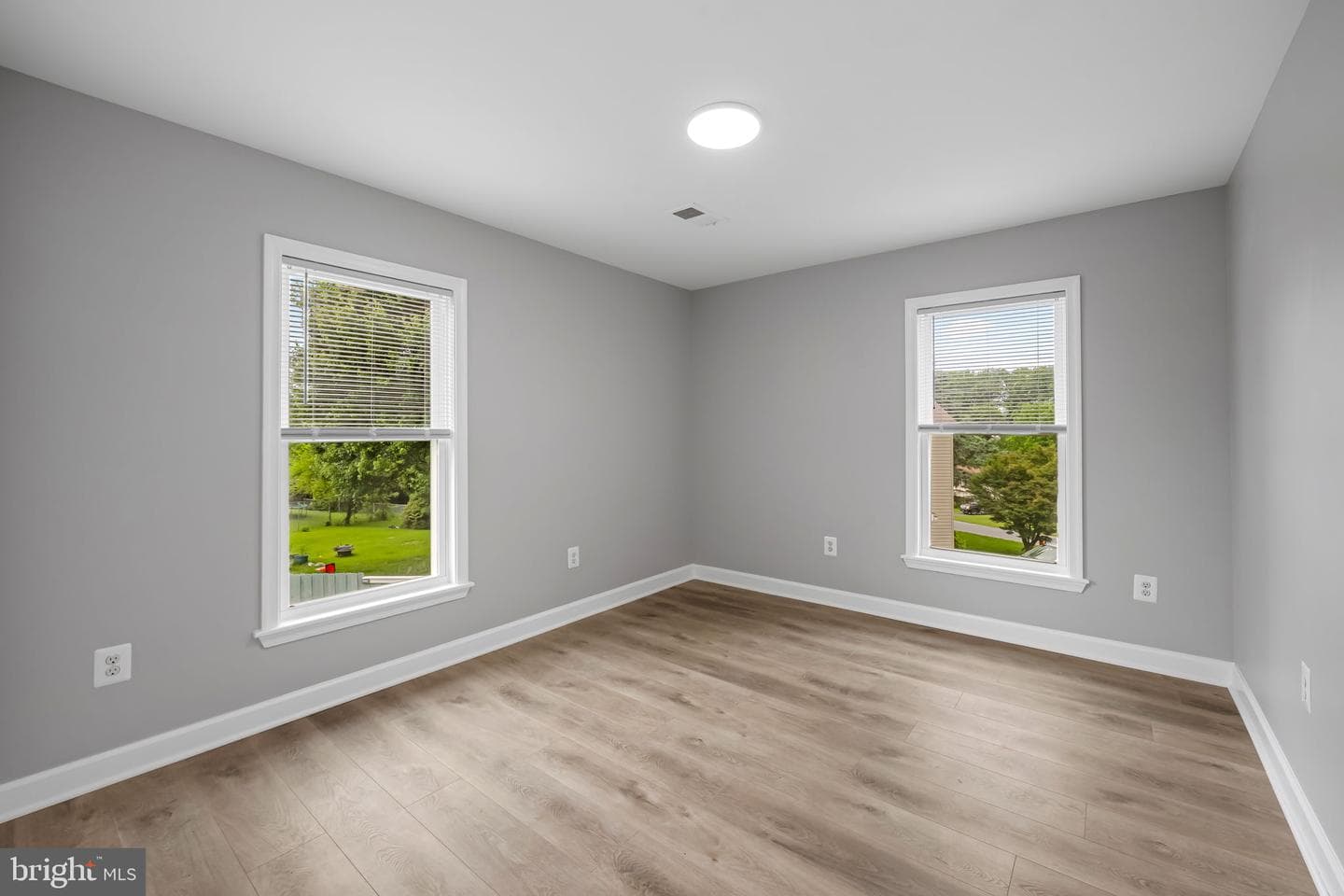 1520 Dorchester Avenue photo 26