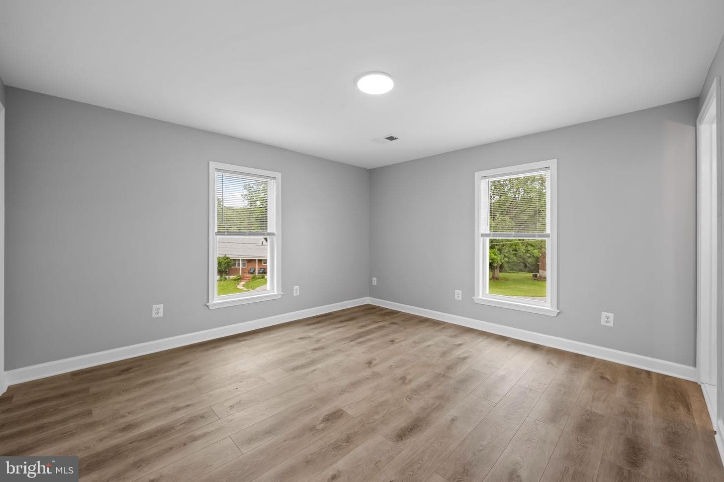 1520 Dorchester Avenue photo 28