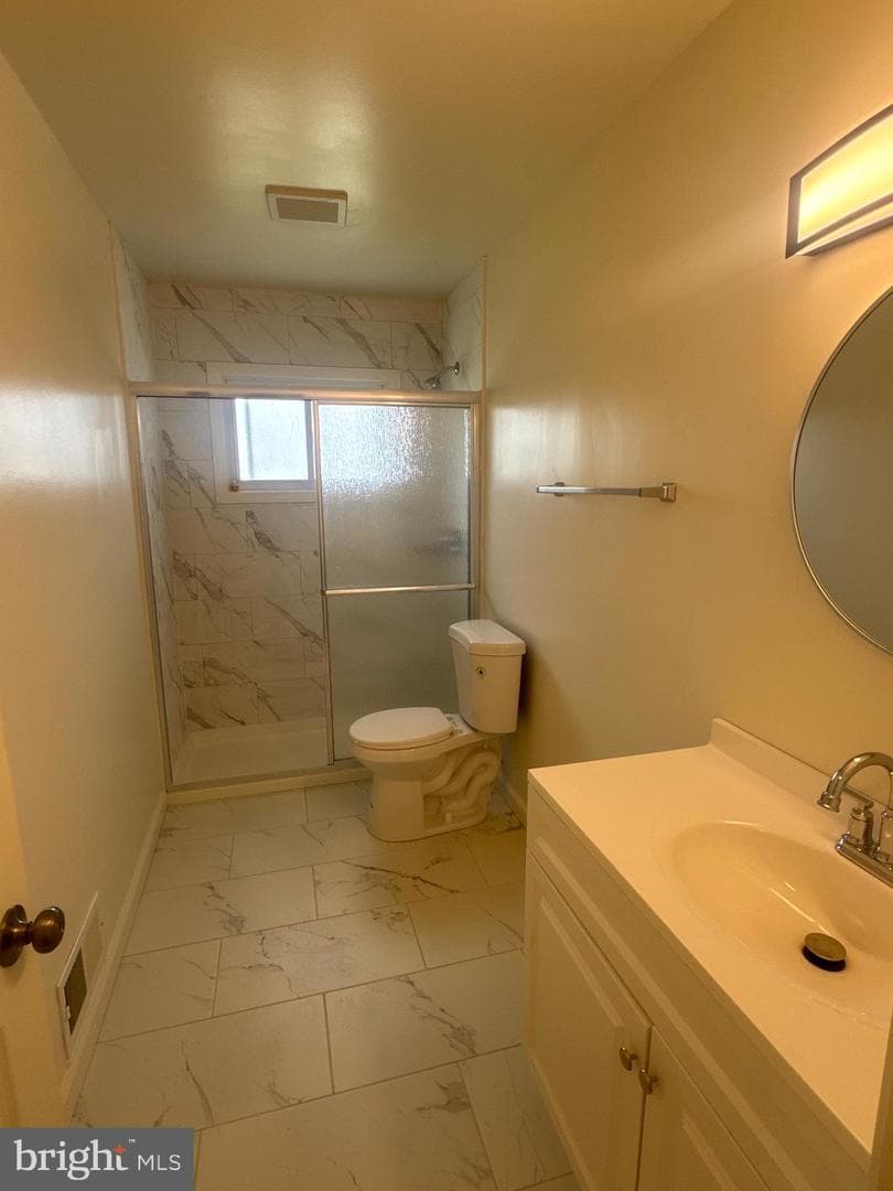 1028 Hartmont Road photo 7