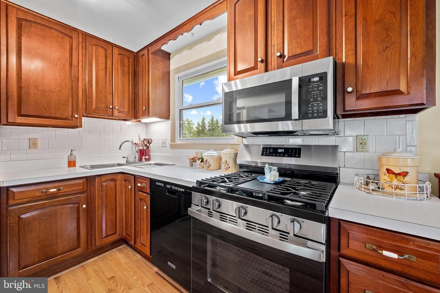 229 Dawson Drive photo 12