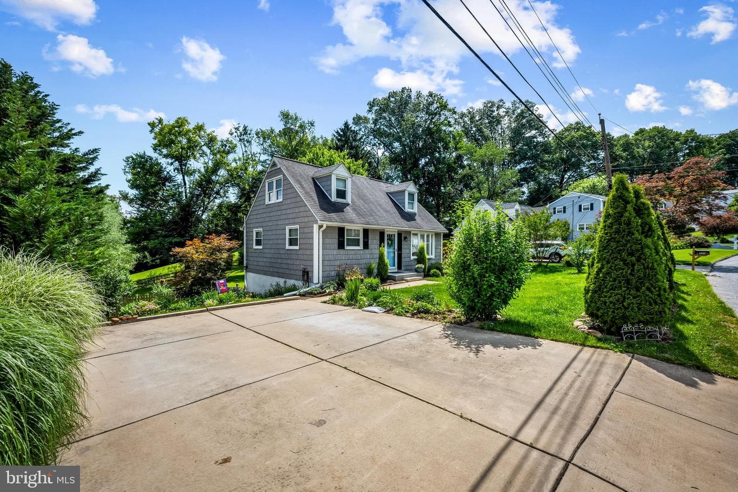 229 Dawson Drive photo 35