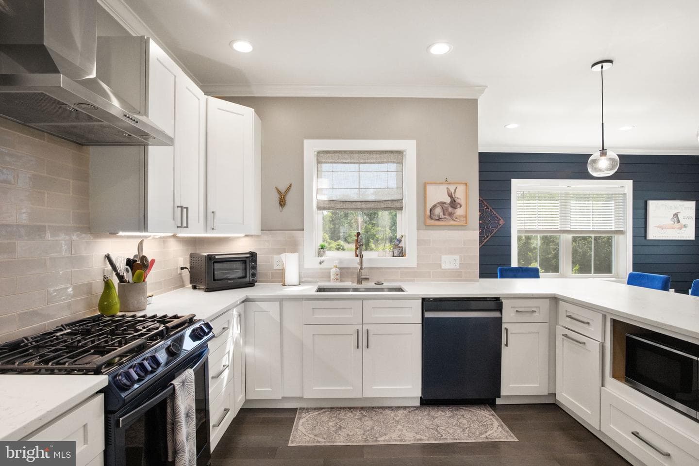 8728 Millers Island Road photo 12