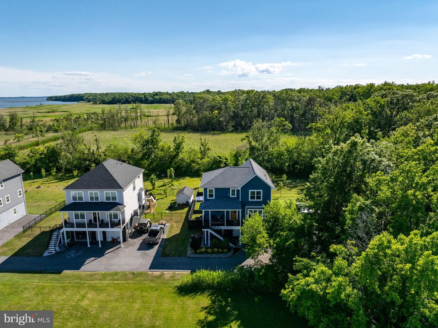 8728 Millers Island Road photo 5