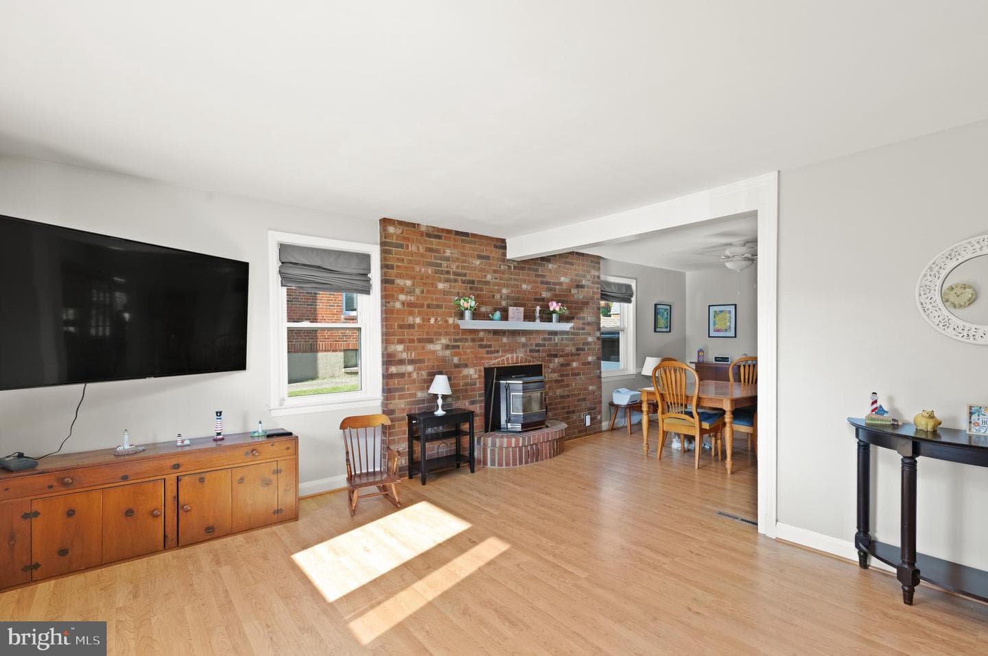 127 Lyndale Avenue photo 5
