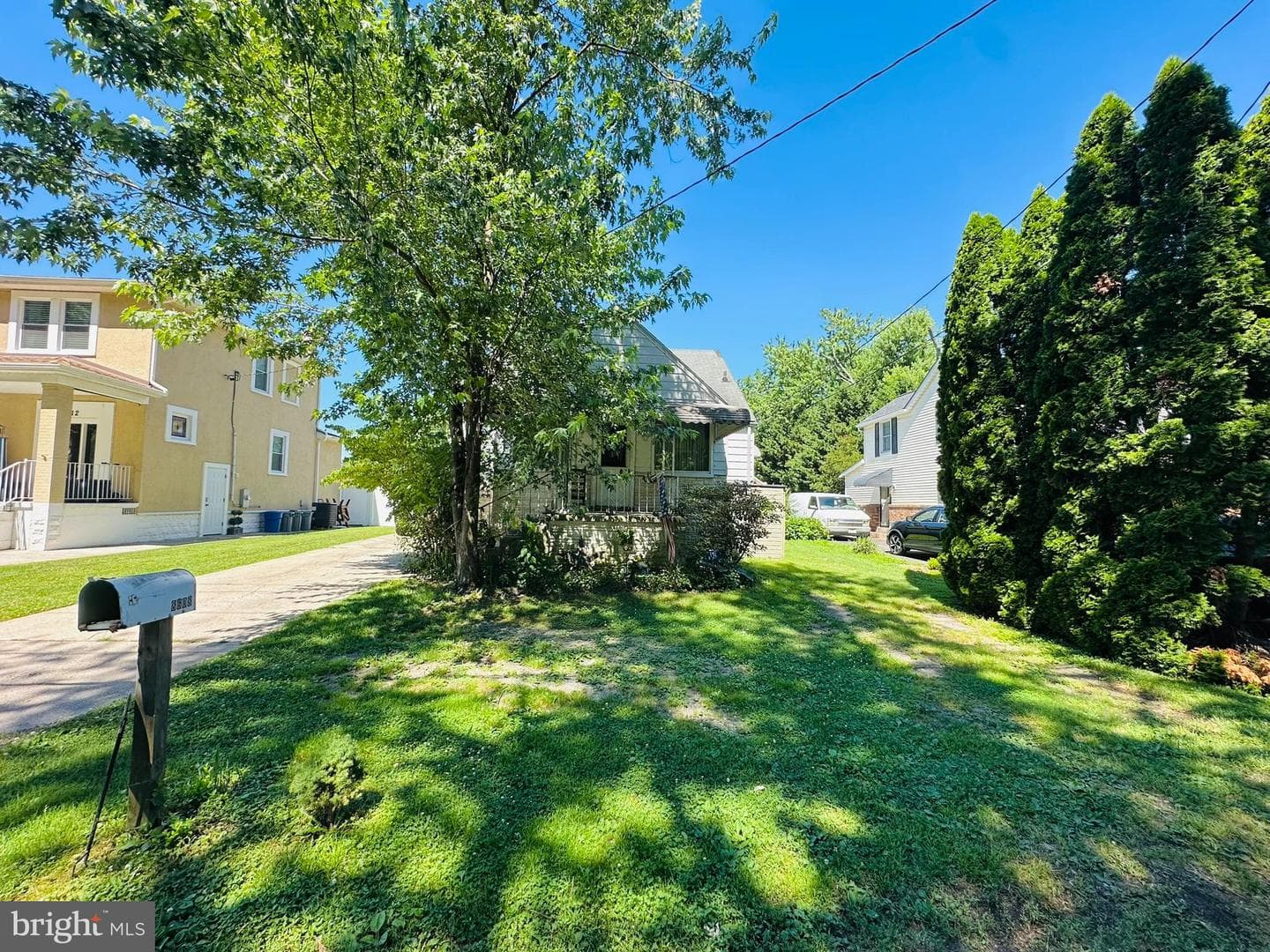 8608 Oak Road, Baltimore