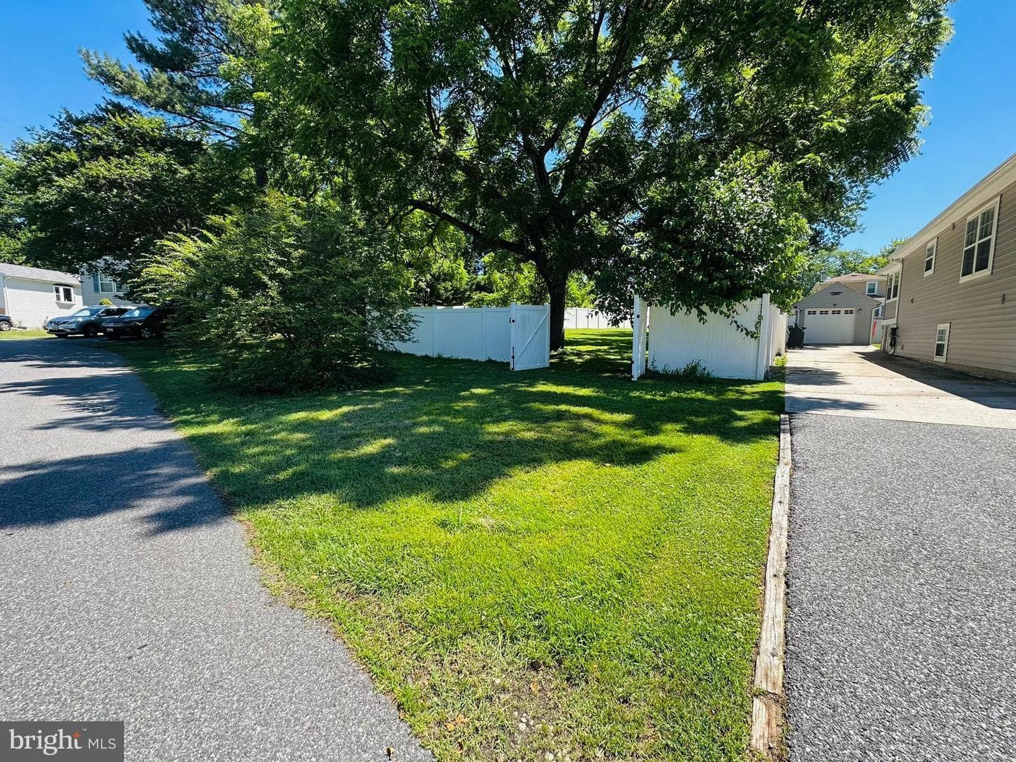 8608 Oak Road photo 34