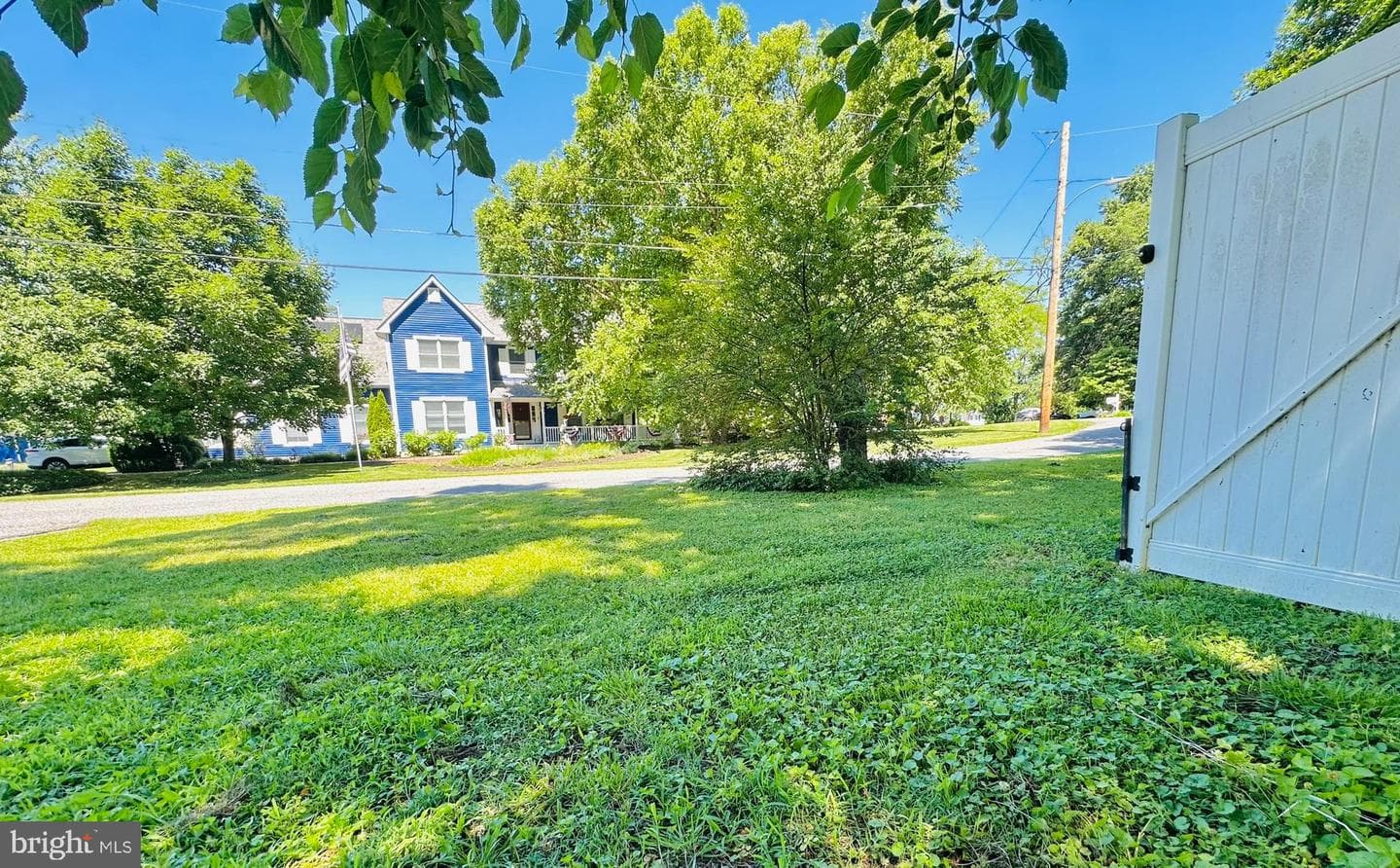 8608 Oak Road photo 7