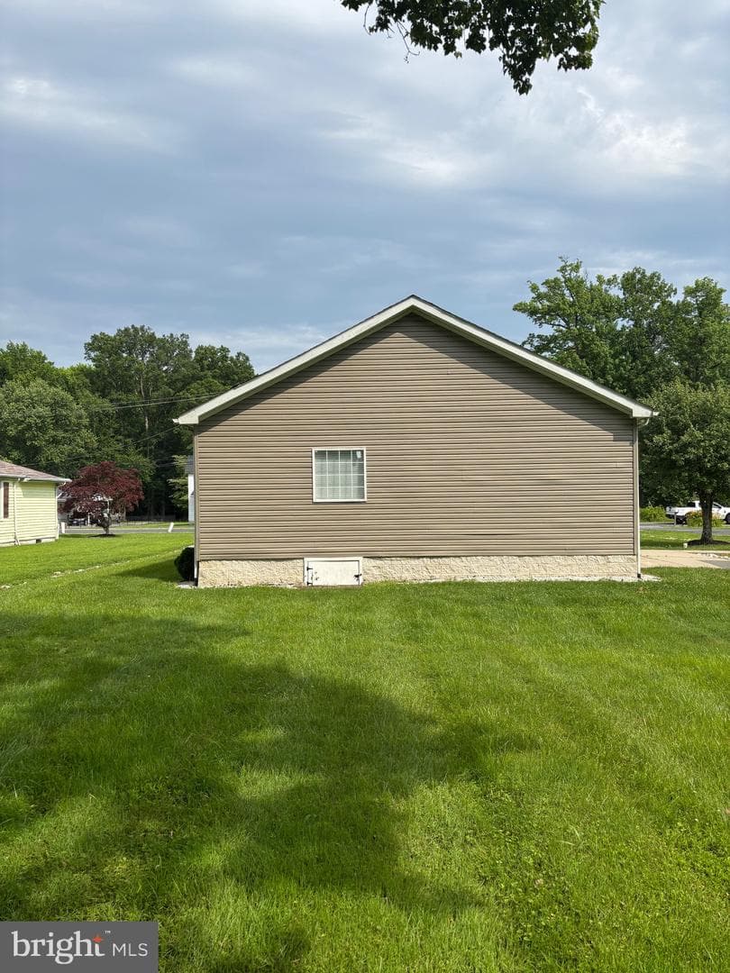 12130 Eastern Avenue photo 28