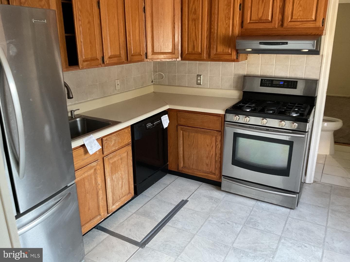103 Embleton Rd photo 10
