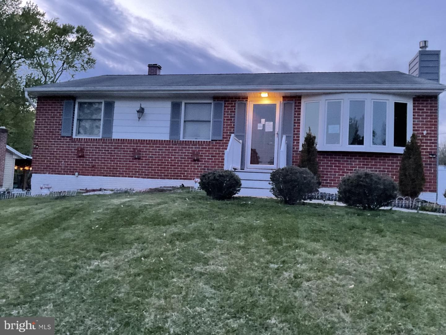 103 Embleton Rd photo 3