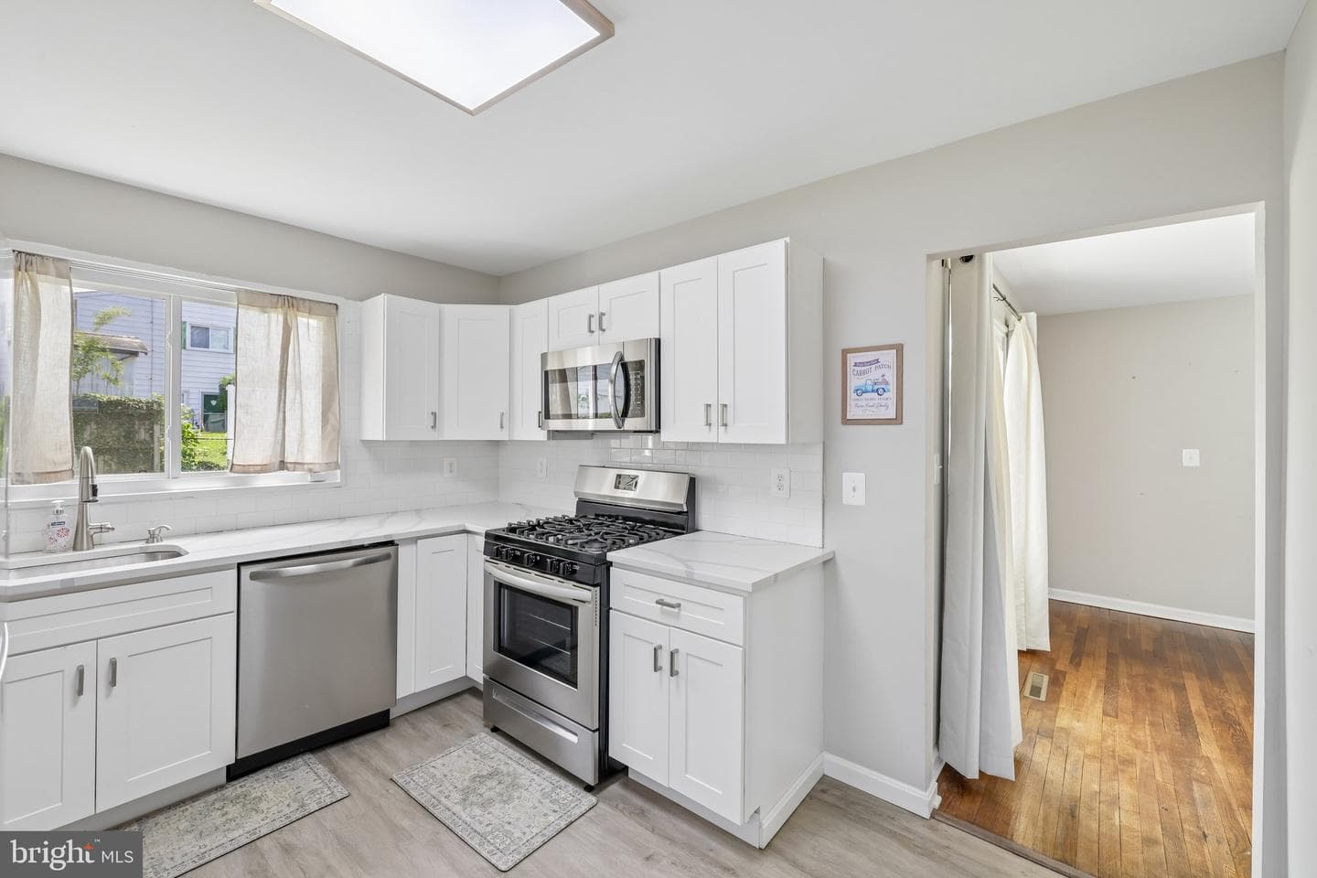 933 Prestwood Road photo 13