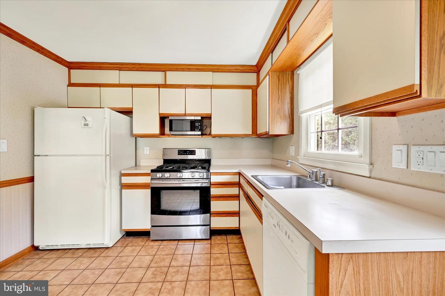4700 Ebenezer Road photo 12
