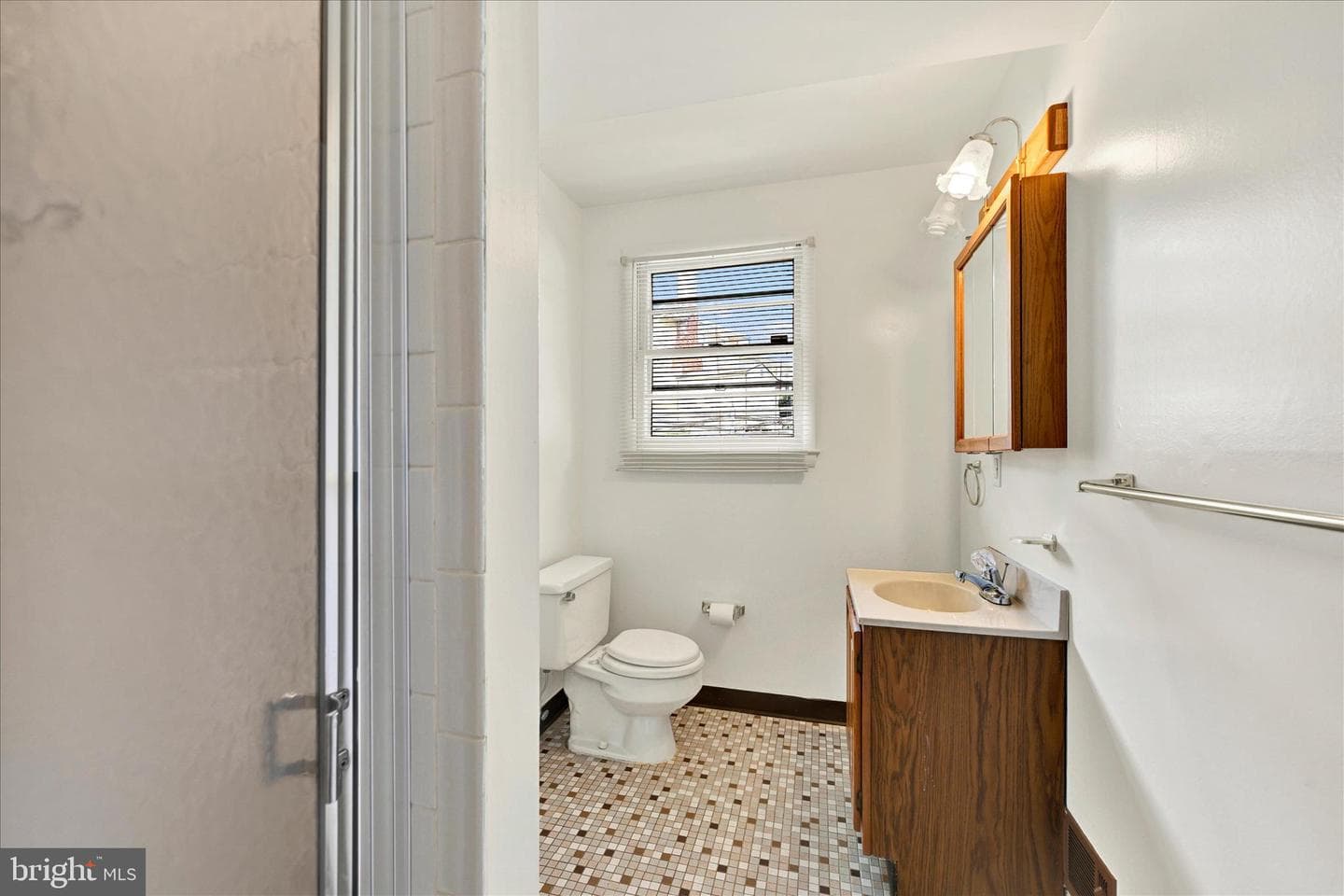 4700 Ebenezer Road photo 27