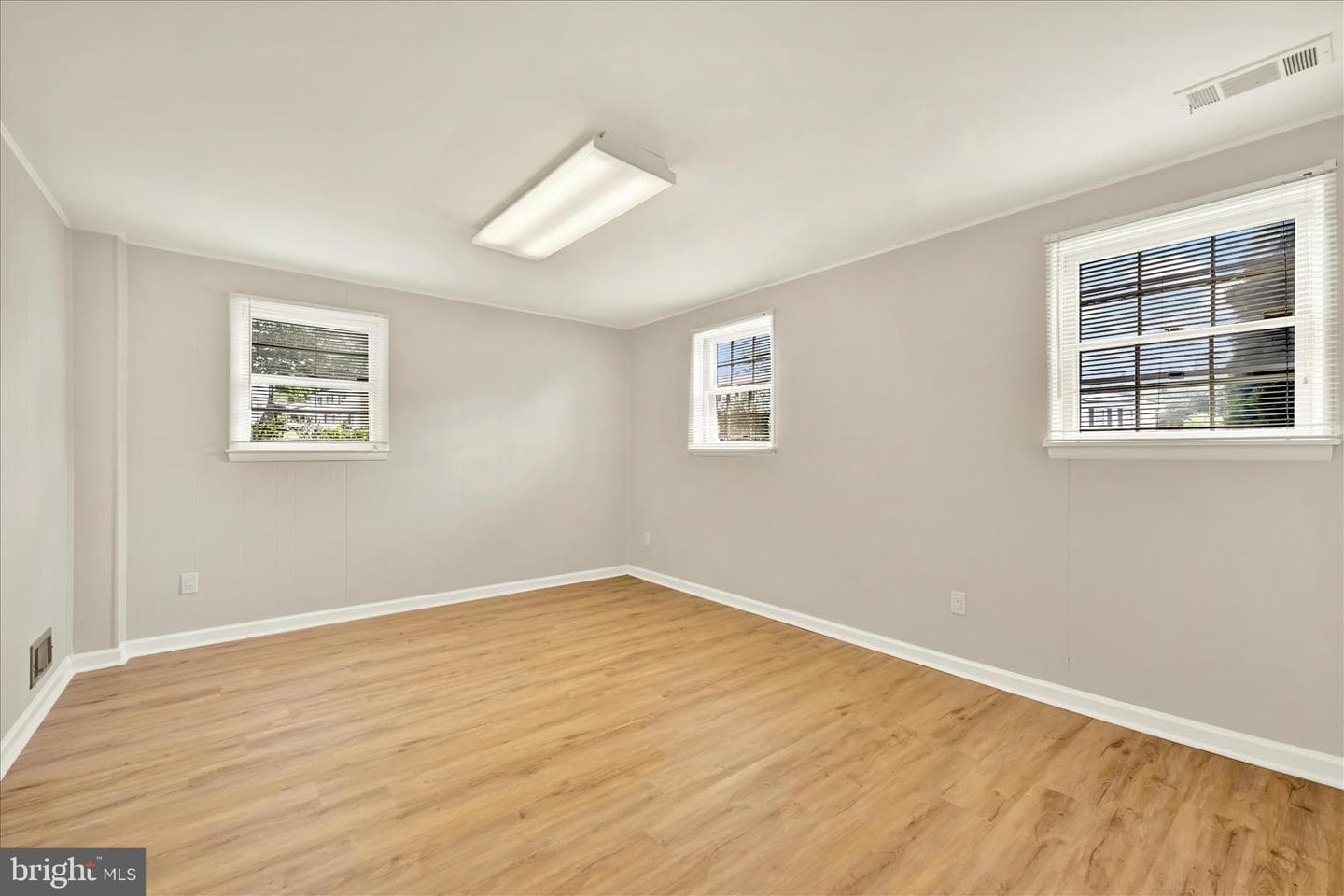 4700 Ebenezer Road photo 29