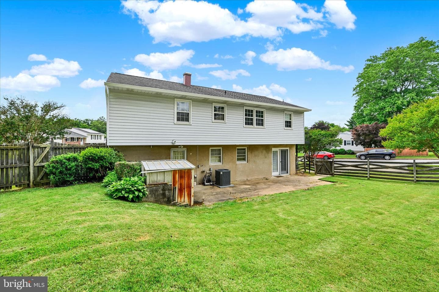 4700 Ebenezer Road photo 32