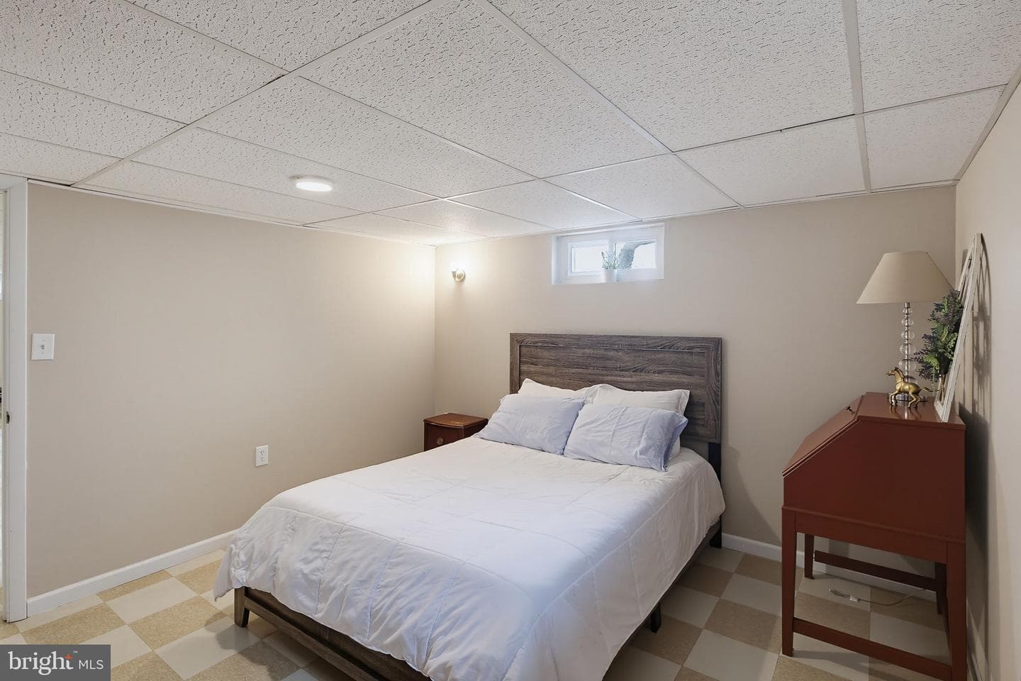 1034 Donington Circle photo 31