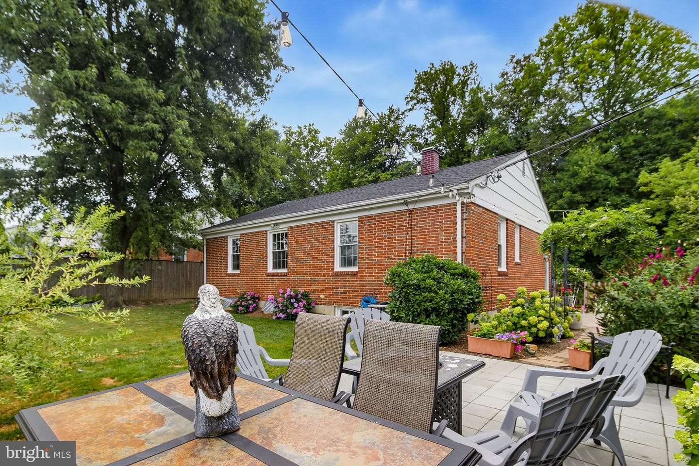 1034 Donington Circle photo 39