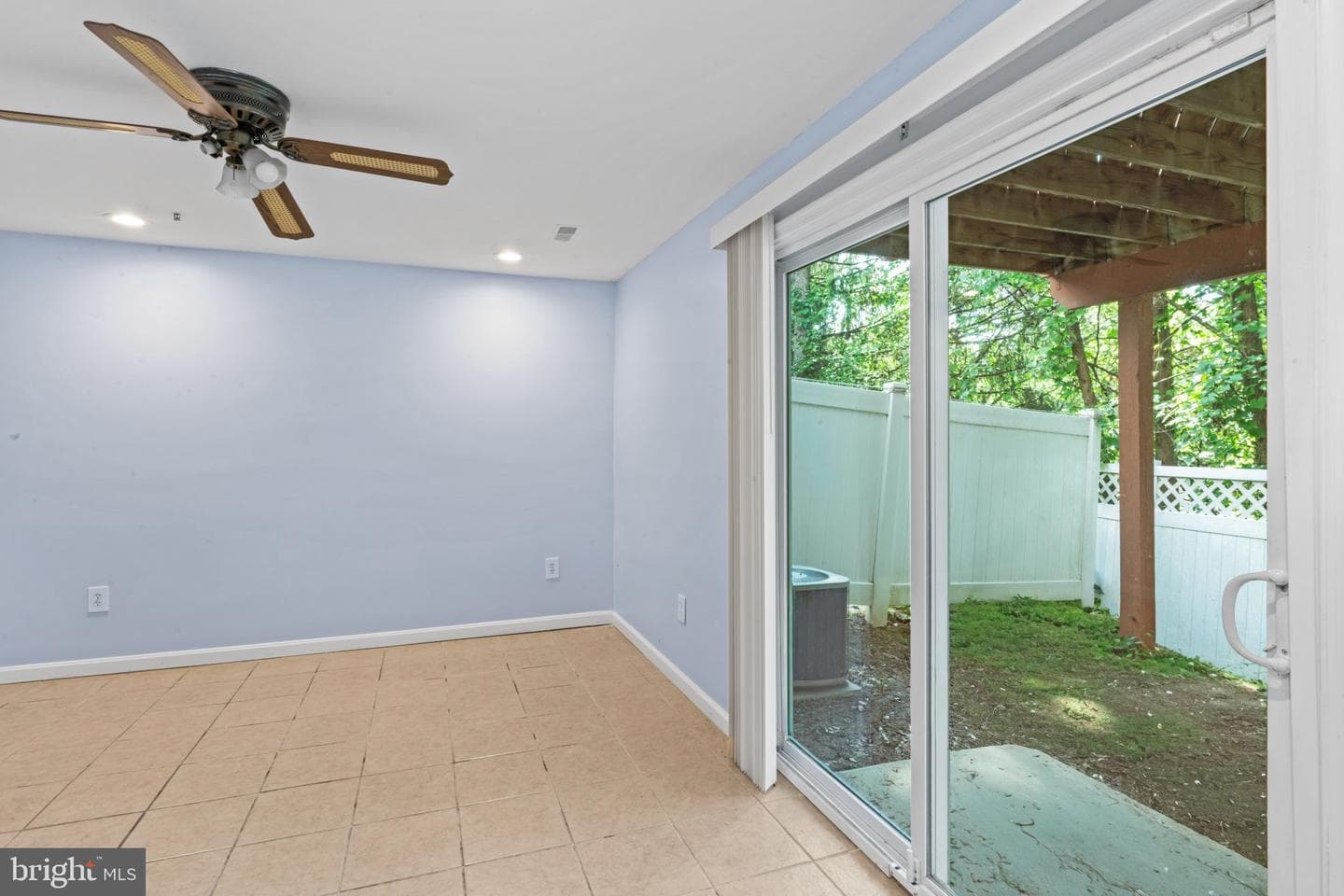 122 Persimmon Circle photo 11