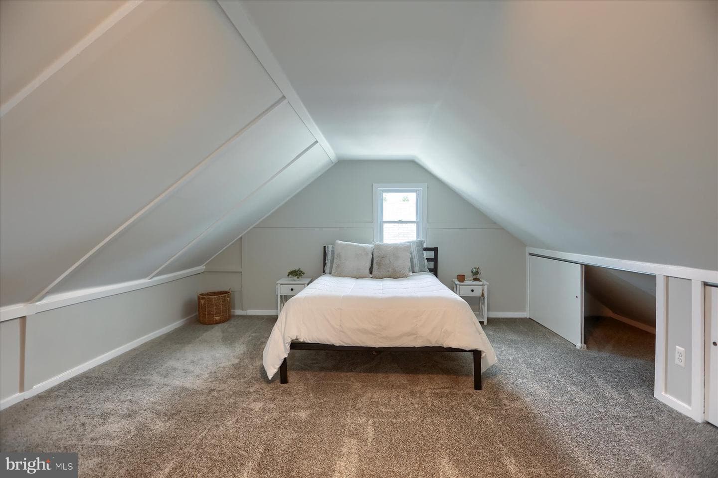 24 Lincoln Avenue photo 18