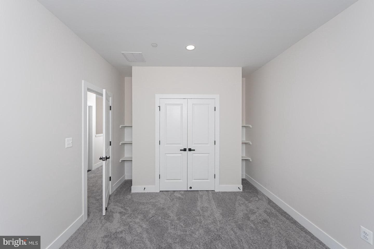 4816 Oakland Park Road photo 22