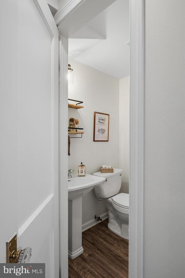 217 Church Lane photo 27