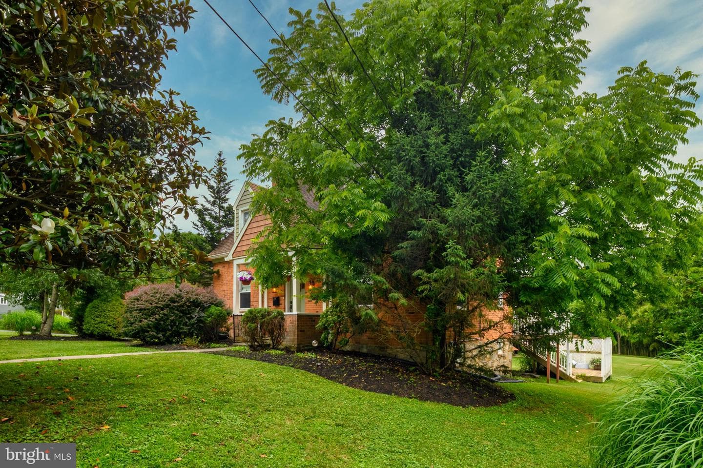 217 Church Lane photo 3