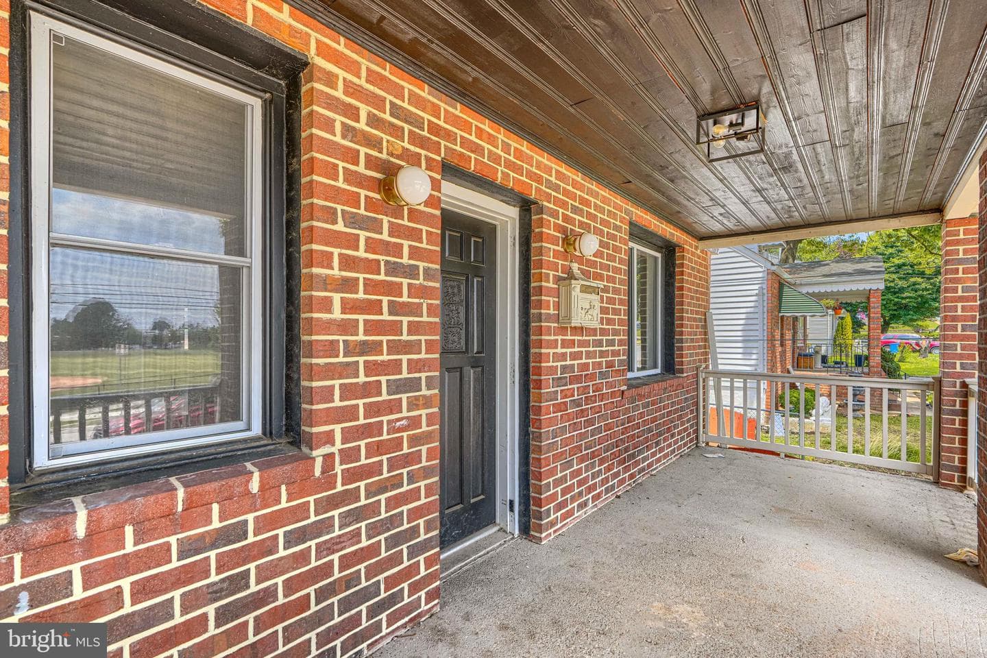 7428 Poplar Avenue photo 5