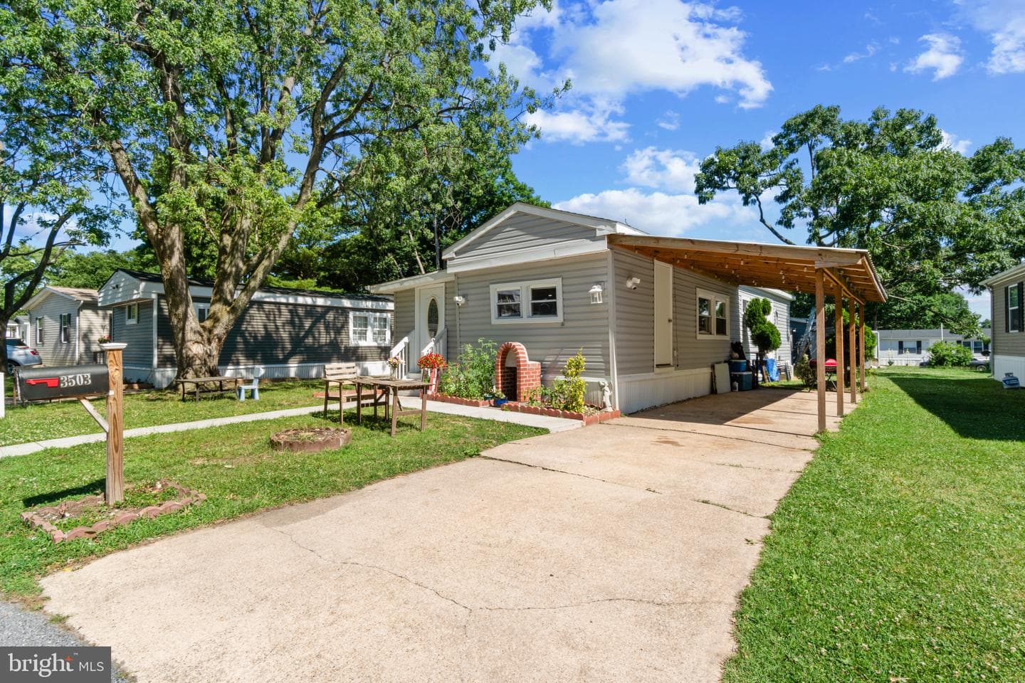 3503 Honeysuckle Lane photo 30
